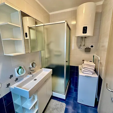 Fiocco Di Neve Deluxe Monolocale Centro أبريكا