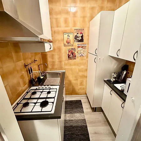 شقة Fiocco Di Neve Deluxe Monolocale Centro أبريكا